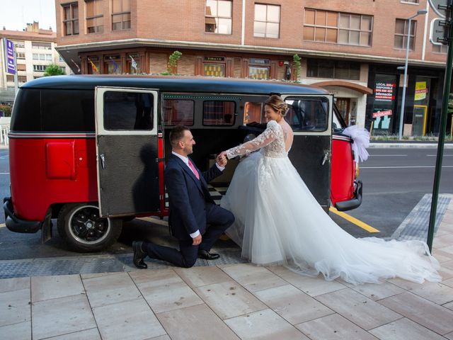 La boda de Elena y Marcos  en Zaragoza, Zaragoza 2