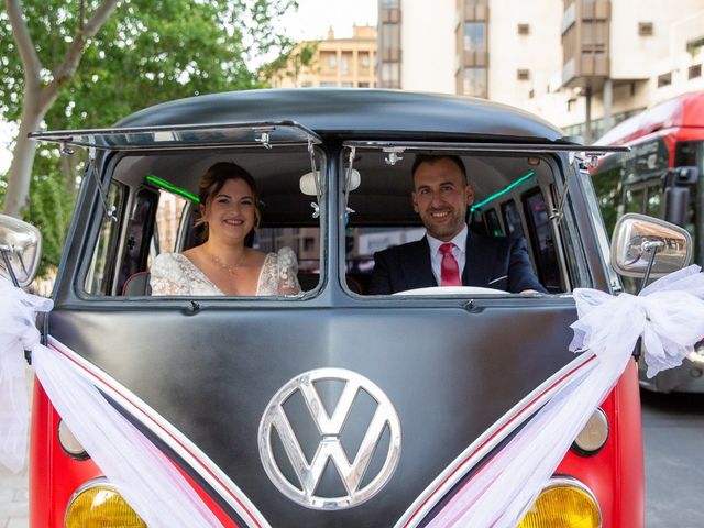 La boda de Elena y Marcos  en Zaragoza, Zaragoza 3