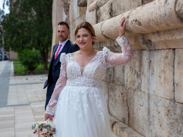 La boda de Elena y Marcos  en Zaragoza, Zaragoza 10
