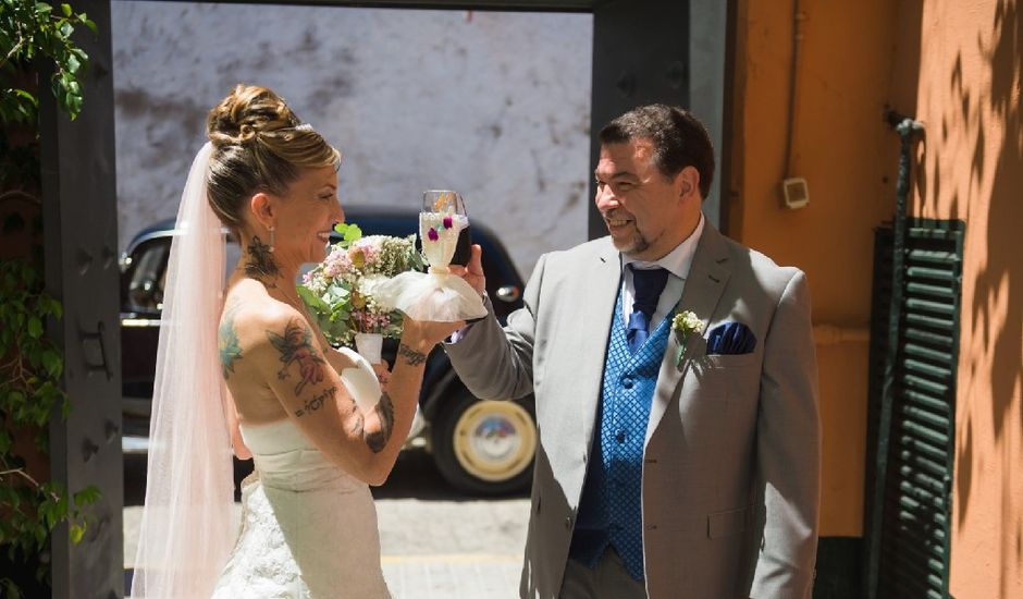 La boda de Salvador y Nuria  en Cádiz, Cádiz