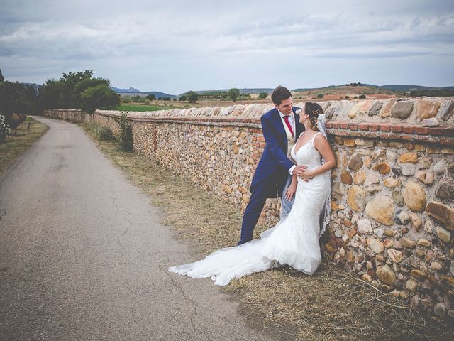 La boda de Carlos y Sheila en Torremocha Del Jarama, Madrid 91