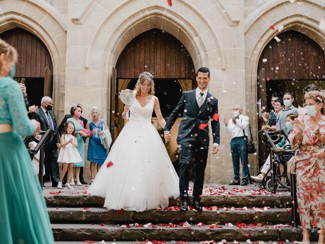 La boda de Javi y Miriam en Donostia-San Sebastián, Guipúzcoa 32