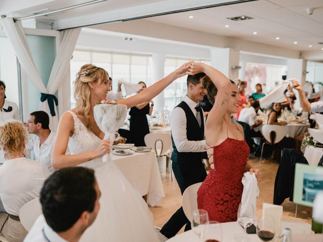 La boda de Javi y Miriam en Donostia-San Sebastián, Guipúzcoa 61