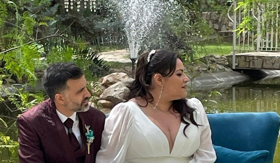 La boda de Carlos y Monica en L' Olleria, Valencia