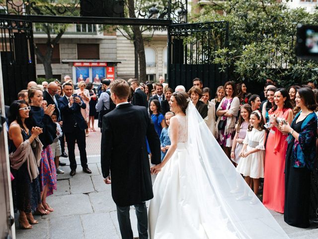 La boda de Connor y Teresa en Aranjuez, Madrid 13