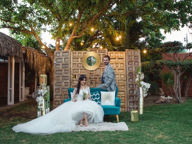 La boda de Lucho  y Flor  en Torre Del Mar, Málaga 7