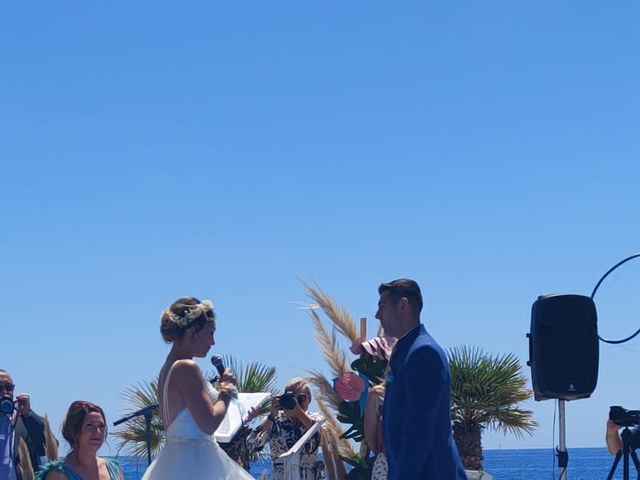 La boda de Ruben y Sofia  en La/villajoyosa Vila Joiosa, Alicante 4