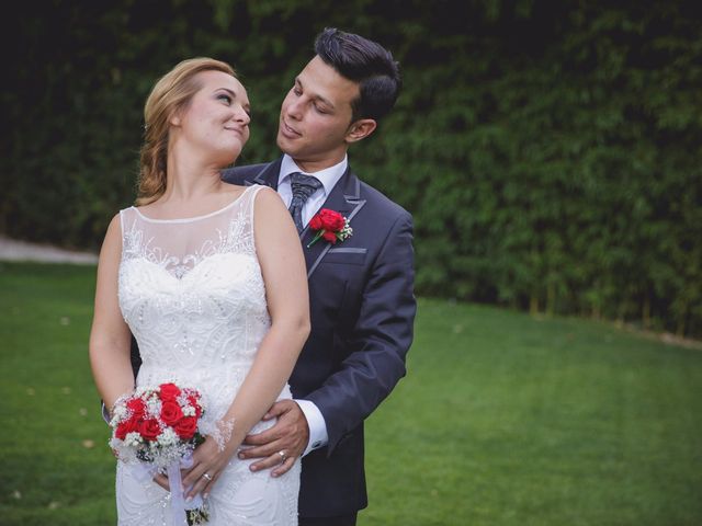 La boda de Patri y Cristian en Sant Fost De Campsentelles, Barcelona 40