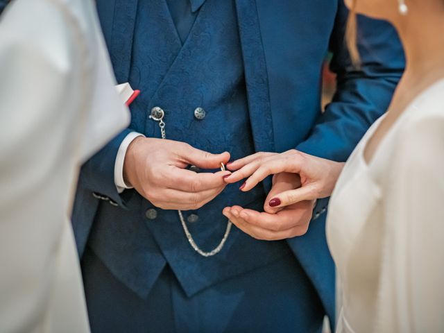 La boda de Victor y Alba en Villarrubia De Los Ojos, Ciudad Real 17