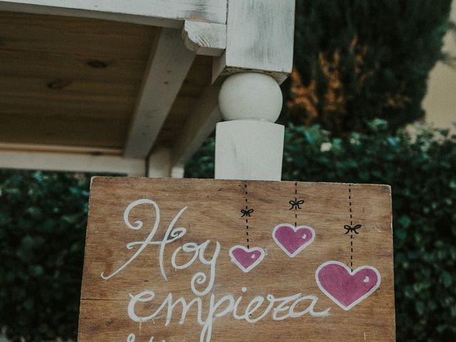 La boda de Javi y Charo en Espartinas, Sevilla 10