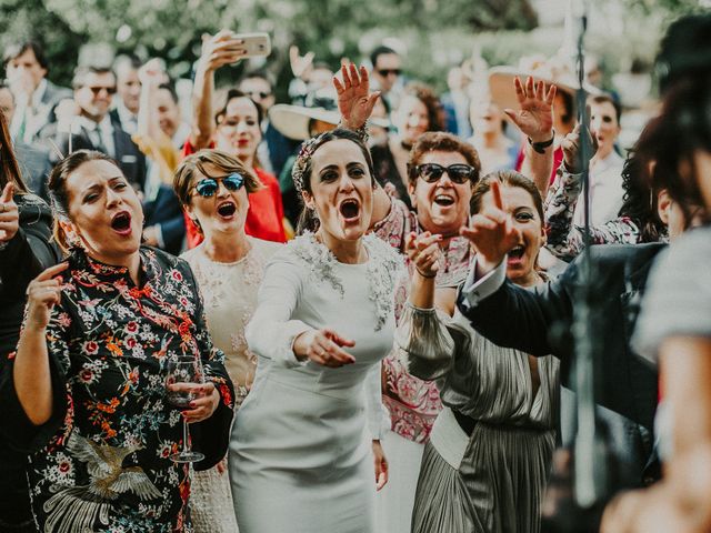 La boda de Javi y Charo en Espartinas, Sevilla 135