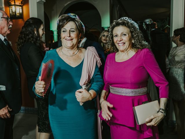 La boda de Javi y Charo en Espartinas, Sevilla 206