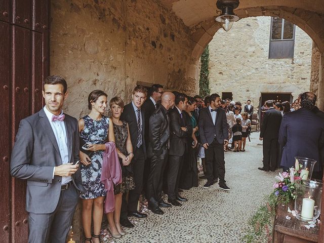 La boda de Albert y Isabel en Sant Pere Pescador, Girona 22