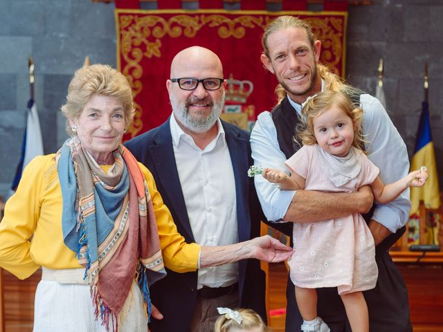 La boda de Gustavo y Inés en Santa Cruz De Tenerife, Santa Cruz de Tenerife 11