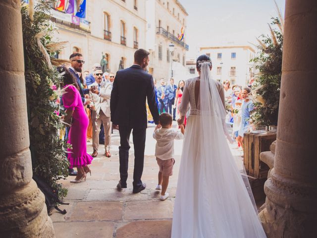 La boda de Mario y Sheila en Soria, Soria 30