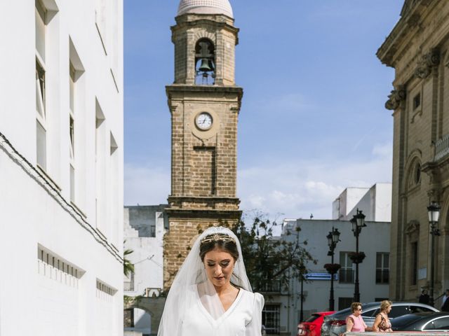 La boda de David y Miriam en Chiclana De La Frontera, Cádiz 28