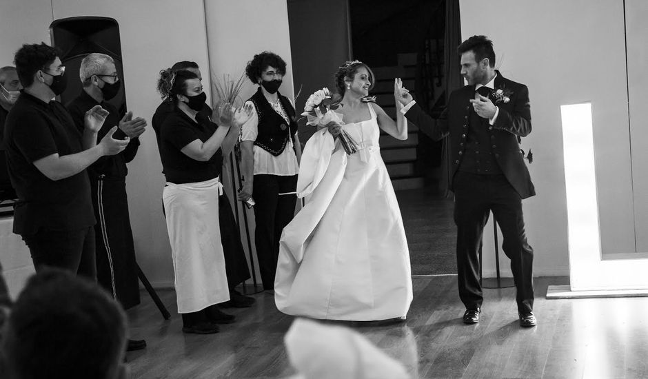 La boda de Marc  y Jessy en Sant Feliu De Llobregat, Barcelona