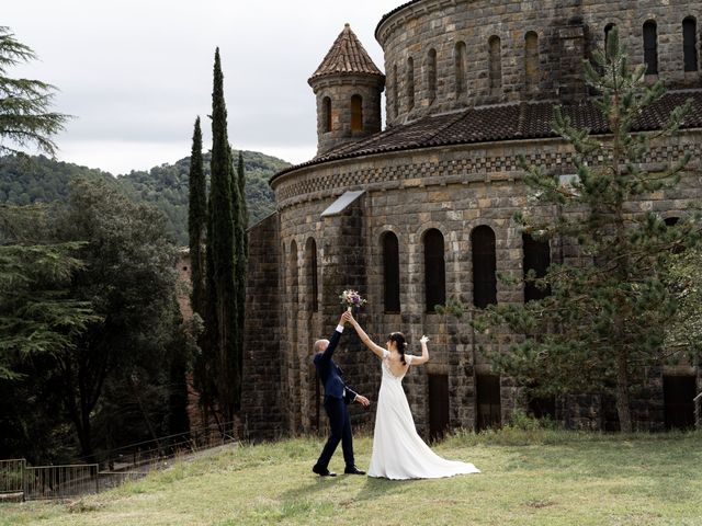 La boda de Èric y Clara en Sant Ferriol, Girona 23