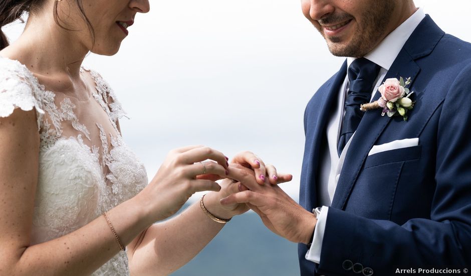 La boda de Èric y Clara en Sant Ferriol, Girona