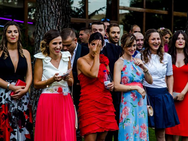 La boda de Jhona y Elena en Garray, Soria 28