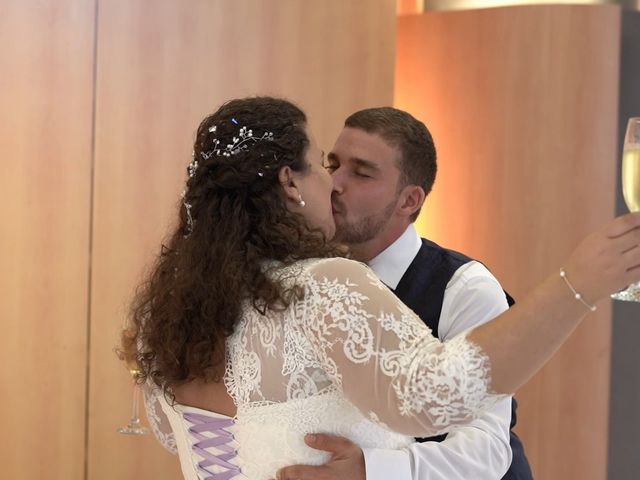 La boda de Víctor y Montse en L&apos; Hospitalet De Llobregat, Barcelona 19