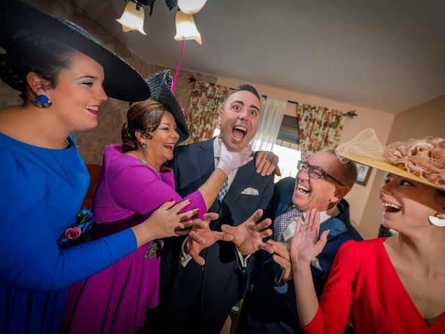 La boda de David y Yolanda en Arcos De La Frontera, Cádiz 27