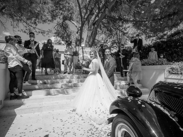 La boda de Beatriz y Jose Luis en San Sebastian De Los Reyes, Madrid 38