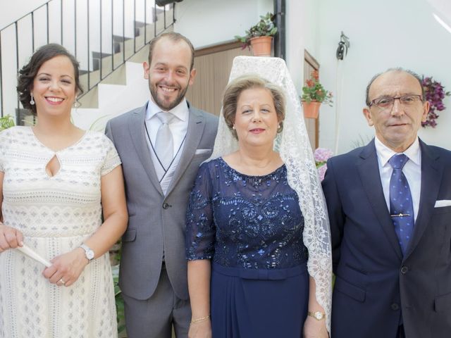La boda de Bernardo y Marisa en Villanueva De Cordoba, Córdoba 21