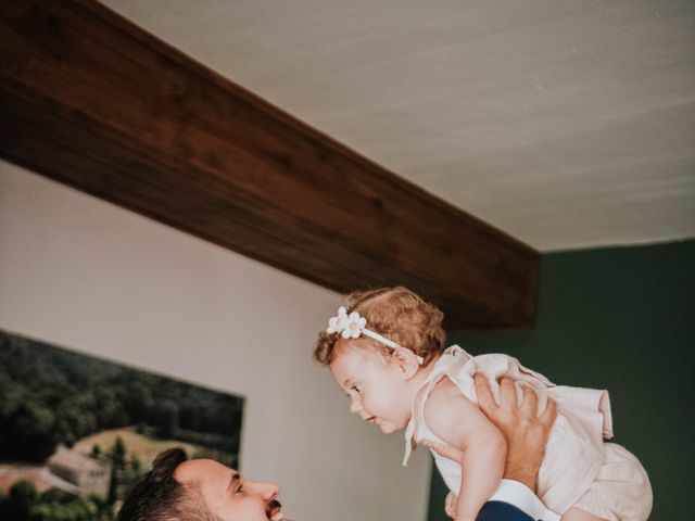 La boda de Victor y Laia en Besalu, Girona 20