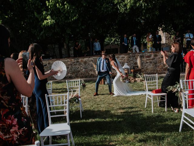 La boda de Victor y Laia en Besalu, Girona 66