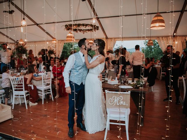 La boda de Victor y Laia en Besalu, Girona 176