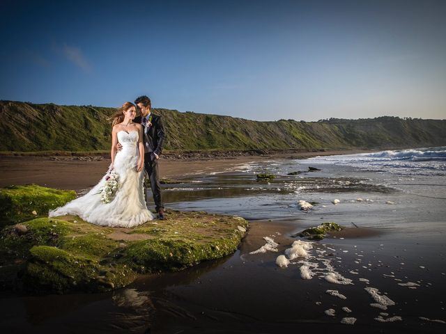 La boda de Zuhaitz y Marah en Santurtzi, Vizcaya 3