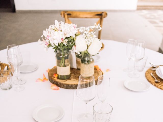 La boda de Héctor y Estela en La Victoria De Acentejo, Santa Cruz de Tenerife 62