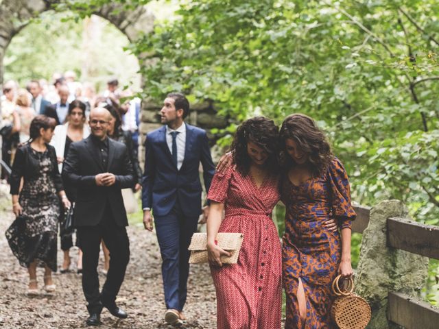 La boda de David y Leire en Lesaca/lesaka, Navarra 17