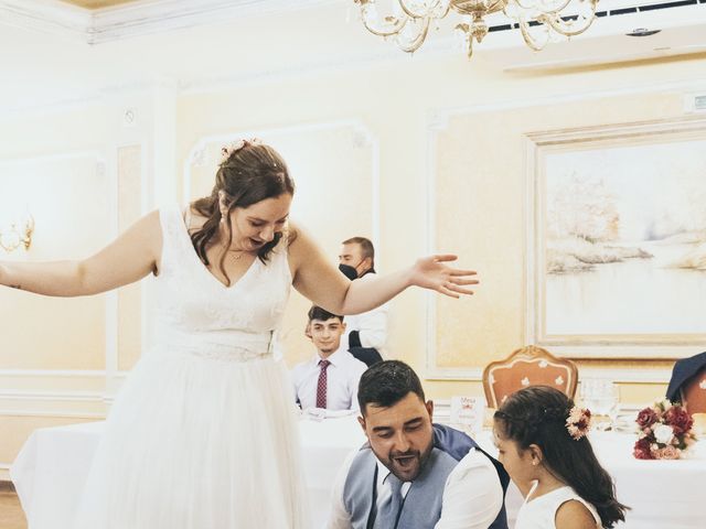 La boda de Erick y Jessy en O Pereiro De Aguiar, Orense 21