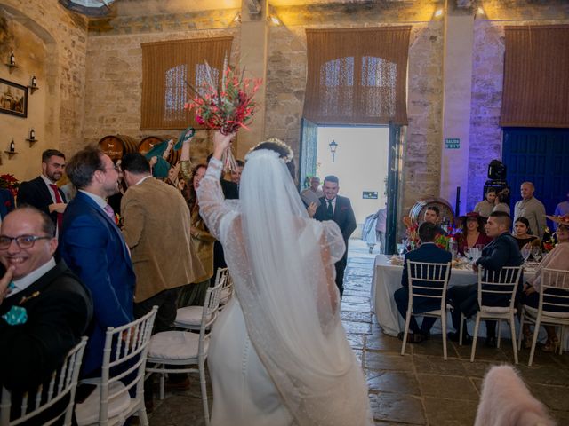 La boda de Maripaz y Ángel en Jerez De La Frontera, Cádiz 99