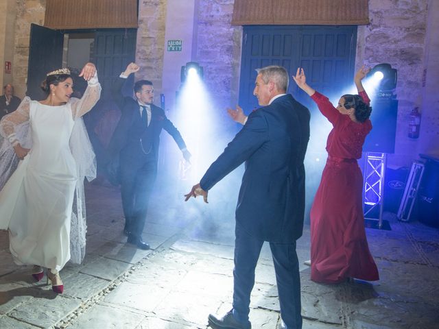 La boda de Maripaz y Ángel en Jerez De La Frontera, Cádiz 125