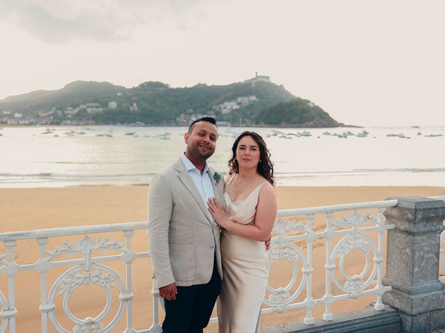La boda de Rebeka y Alan en Donostia-San Sebastián, Guipúzcoa 25