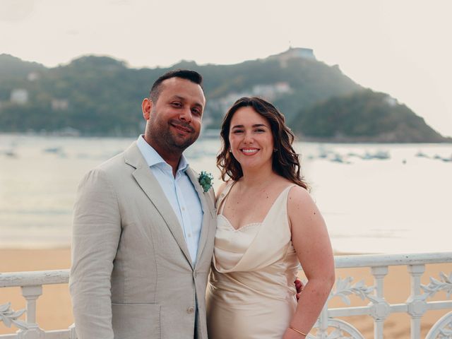 La boda de Rebeka y Alan en Donostia-San Sebastián, Guipúzcoa 27