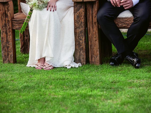 La boda de Gustavo y Gemma en Sant Fost De Campsentelles, Barcelona 56