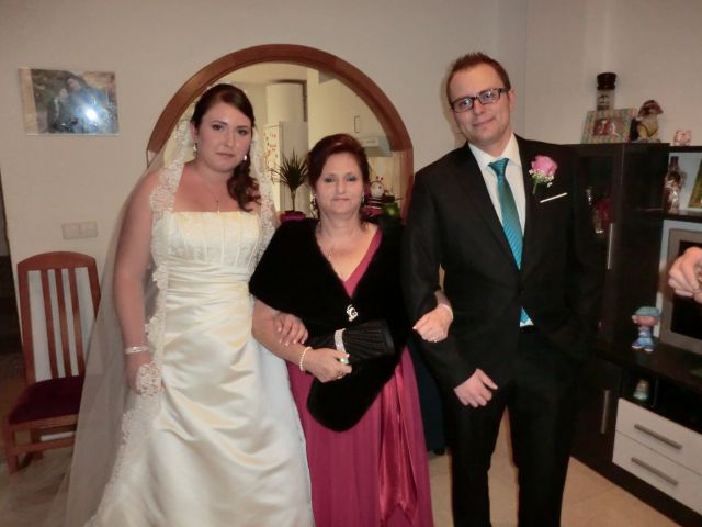 La boda de Miguel y María  en Cartagena, Murcia 3
