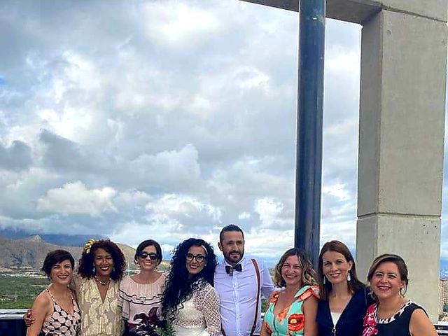 La boda de Pedro y Pilar en Benidorm, Alicante 3