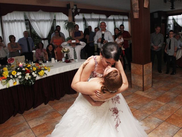 La boda de Núria y Mireya en Montornes Del Valles, Barcelona 25