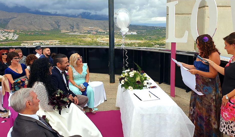La boda de Pedro y Pilar en Benidorm, Alicante