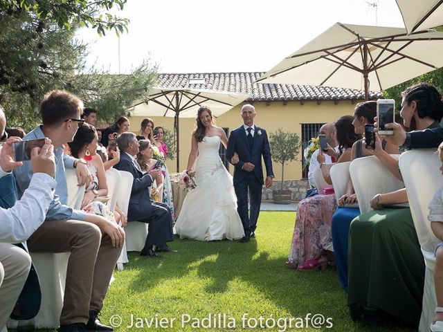 La boda de Victor y Sandra en Mucientes, Valladolid 17