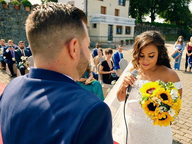 La boda de Sergio y Adi en Soto Del Barco, Asturias 40