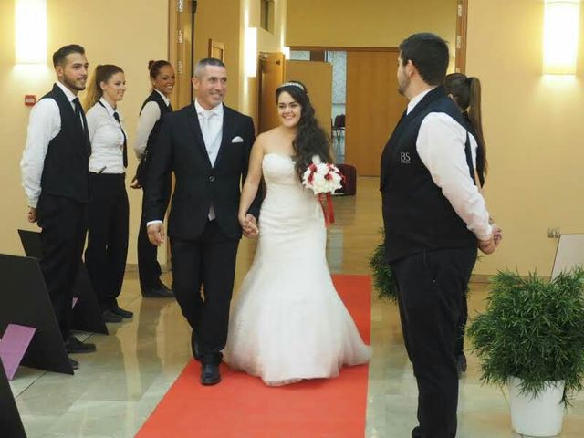 La boda de Angel Manuel Peinado y Salomé Varo en Churriana De La Vega, Granada 26