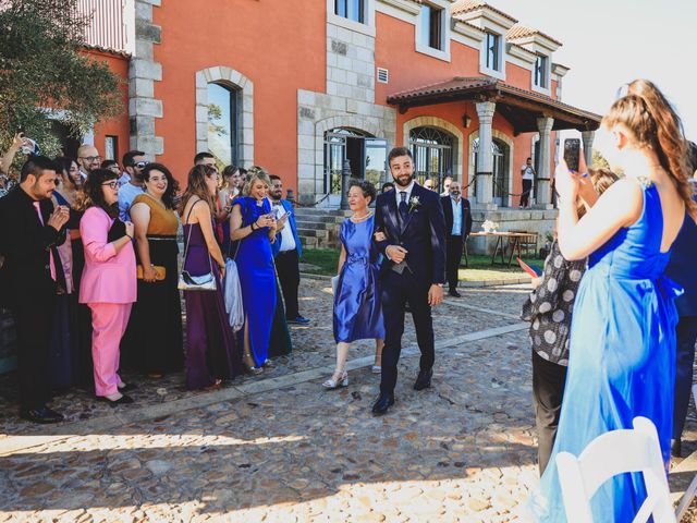 La boda de Sonia y Yago en Linares De Riofrio, Salamanca 9