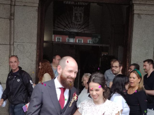 La boda de Juan y Cristina  en Madrid, Madrid 3