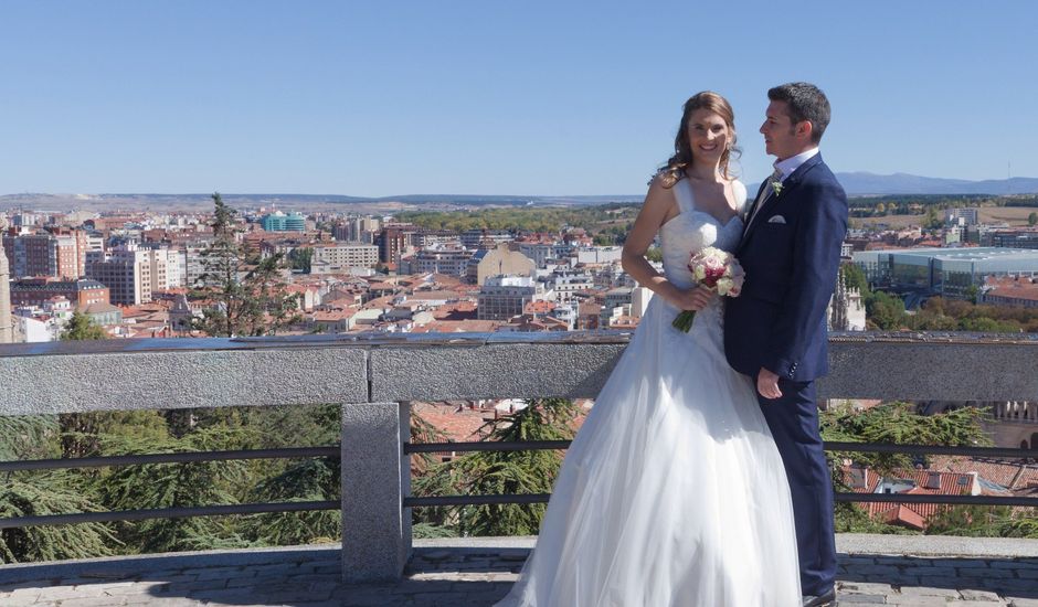 La boda de Carlos y Eva en Burgos, Burgos